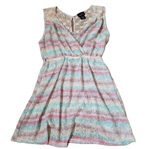 Rue 21 Lacey Top – Juniors Small, Sheer Look, Polyester, sleeveless